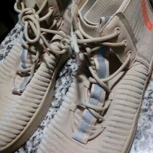 Run Maxx Fashion Walker